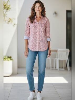Foxcroft NYC Pink Geometric Print Button Down Shirt | Small